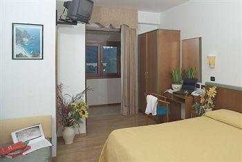 Hotel Biafora & 4*