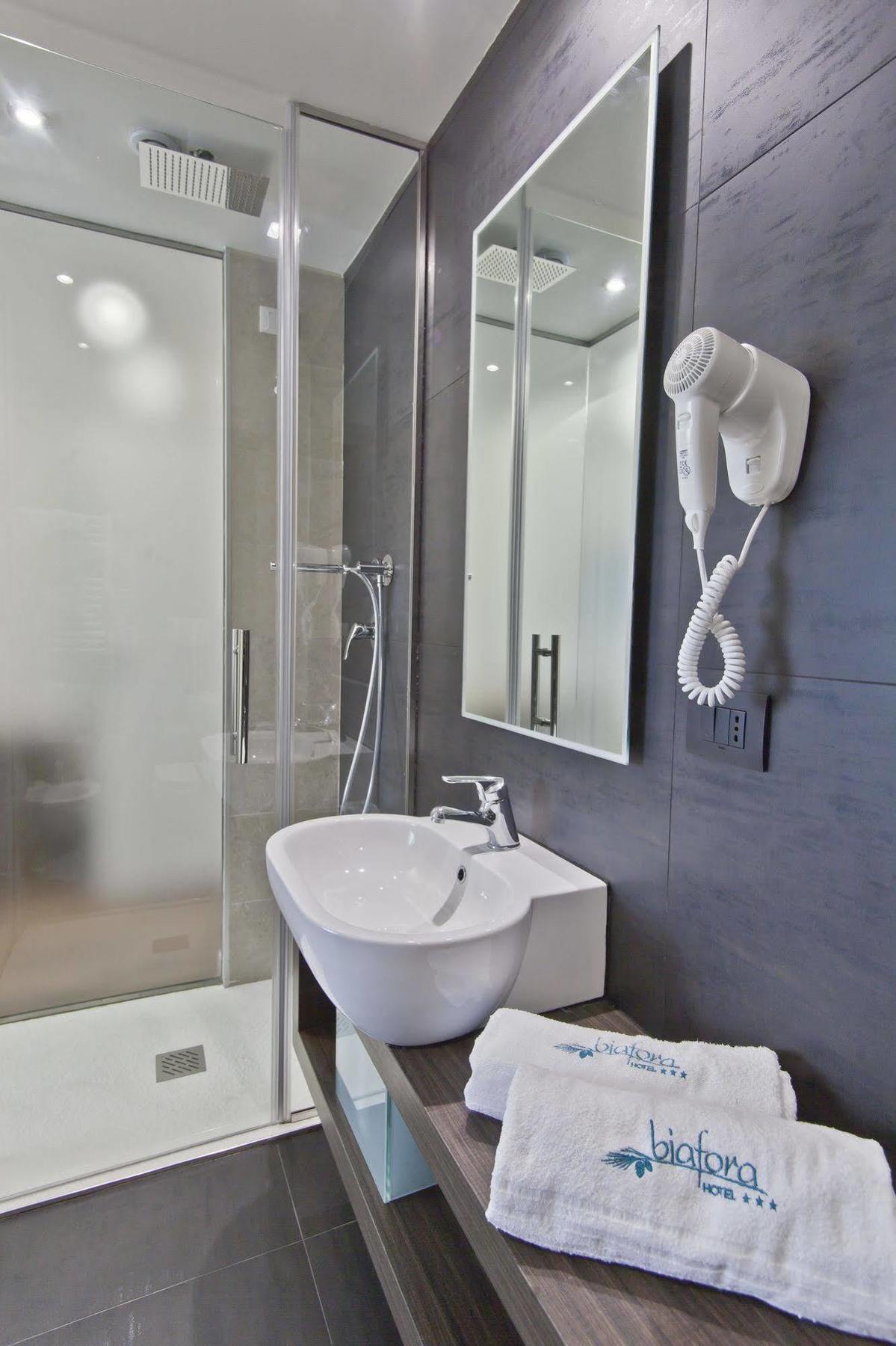 Biafora & Hotel 4*